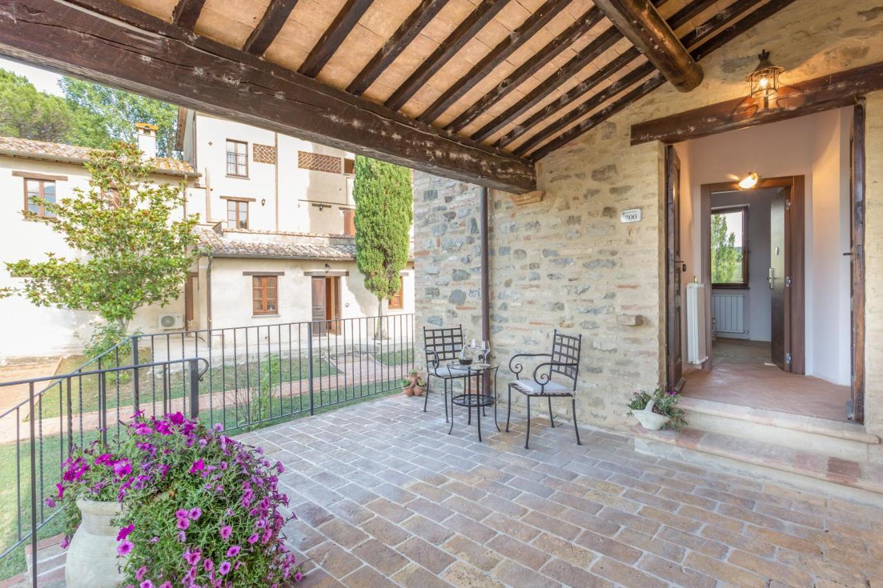 Gh Borgo Pulciano Agriturismo Montone  Exterior photo